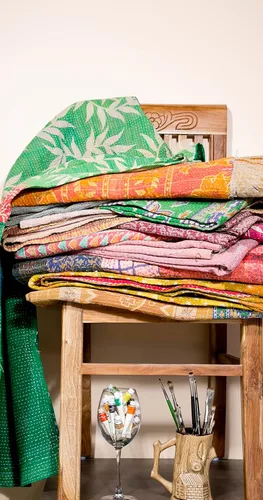 Vista 3 de Colchas Vintage Kantha Hechas a Mano de Sari Antiguo Gudari Boho Ropa de Cama Manta Colcha Rally