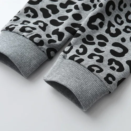 Vista 7 de Siracend Conjunto de ropa de 2 piezas para niña con diseño de corazón texturizado con volantes, sin botones de manga larga y lazo frontal