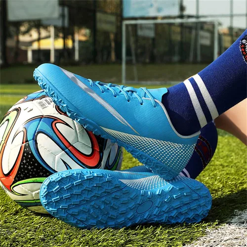 Vista 4 de MDPCX Zapatos de fútbol unisex competitivos para hombres y mujeres, botas de fútbol para interiores y exteriores, atléticos, para correr, deportes