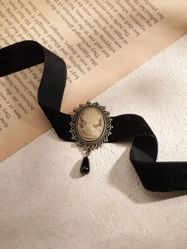 Vista 6 de Sacina Gargantilla victoriana de camafeo negro gótico, gargantilla negra, collar gótico vintage, joyería gótica, regalo de joyería de Navidad
