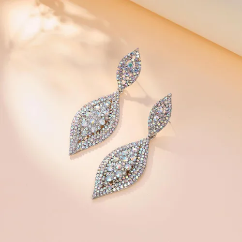 Vista 4 de Flyonce - Aretes caídos de diamantes de imitación y diseño de 2 hojas para novia
