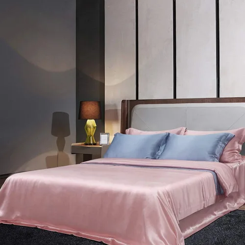 Vista 4 de Orose Juego de sábanas de seda Charmeuse de 4 piezas de 26 Momme sin costuras personalizadas Fundas de cama de seda de morera parte superior
