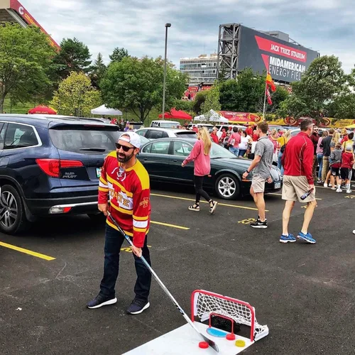 Vista 9 de Sauce Toss: El Juego Premium de Pase de Salsa de Hockey para Jugar, Pasar, Entrenar, Tiros de Truco y Más - Juego de Hockey Portátil y Apto