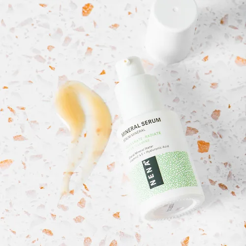 Vista 6 de NENA Skincare Mineral Serum - Suero de vitamina C con ácido hialurónico - Loción facial para hidratación profunda, firmeza y elasticidad - Todo tipo