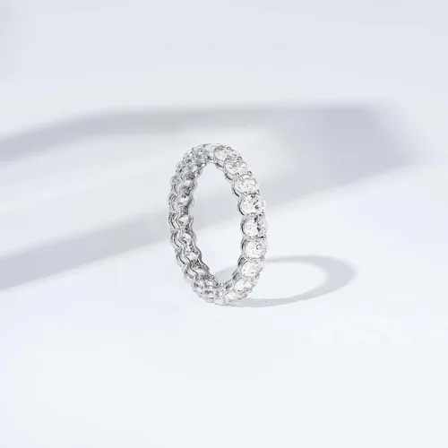 Vista 3 de Tienda Essentials 14K Gold Plated Cubic Zirconia Stackable Statement Ring