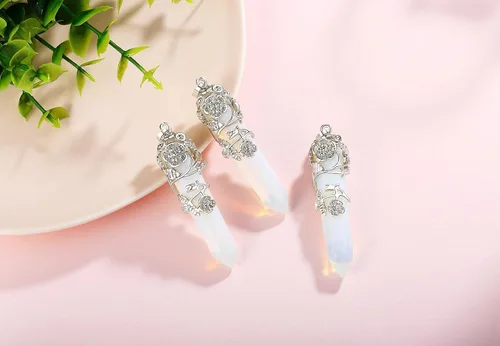 Vista 5 de XIANNVXI - Collar con dije de punto de cristal envuelto en flores Reiki, cristales curativos de piedras, collares de piedra de cuarzo para mujeres