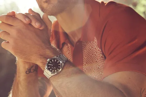 Vista 8 de Fossil Everett - Reloj de cuarzo de acero inoxidable para hombre