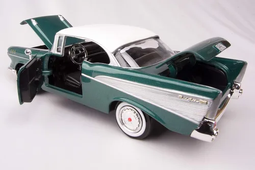 Vista 7 de 1957 Chevy Bel Air Green Escala 1/24 Diecast Model Toy Car Motormax 73228