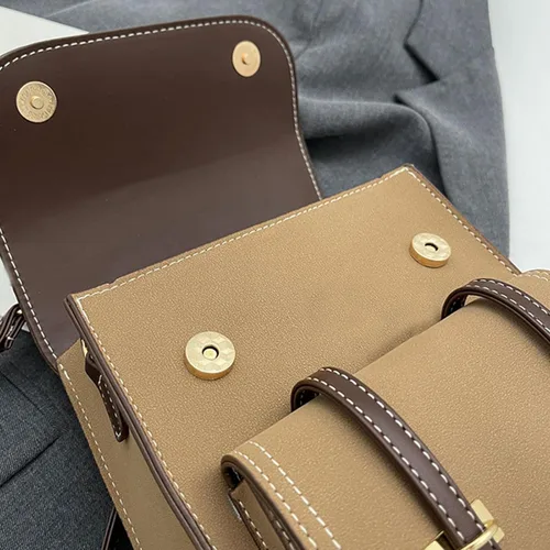 Vista 3 de Mochilas de cuero de la PU de los estilos coreanos de la vendimia para las mujeres del bolso del hombro suave del bolso ergonómico Day, Color café
