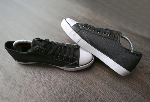 Vista 6 de Dispositivo para mantener la forma del zapato, 2pares de hormas, para hombre
