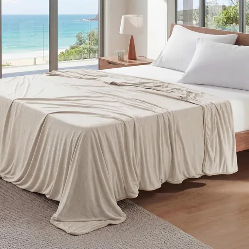 Vista 27 de Bedsure - Manta refrescante para personas que tienen calor al dormir, para habitación de niñas y niños, cobija fresca, ropa de cama ligera