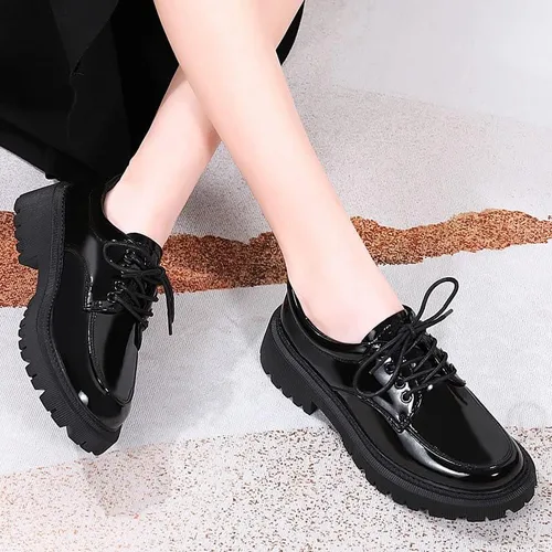 Vista 3 de Zapatos Oxford negros para mujer, zapatos de plataforma gruesa de charol para mujer, clásicos, cómodos, de negocios, casual, trabajo