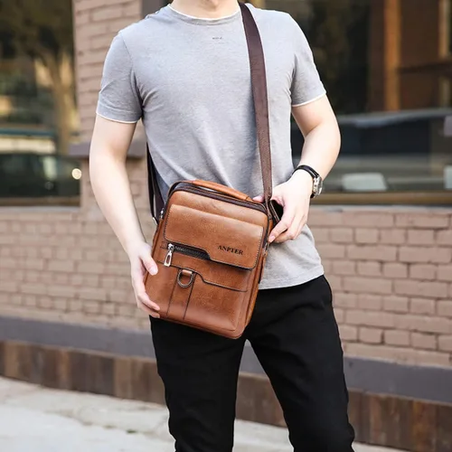 Vista 4 de Bolso bandolera para hombre, bolso cruzado pequeño vintage de piel sintética