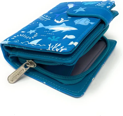 Vista 3 de Shag Wear Cartera con patrón de tiburón para mujeres y adolescentes, piel sintética vegana, pequeña, 4.5 pulgadas, color verde azulado, verde