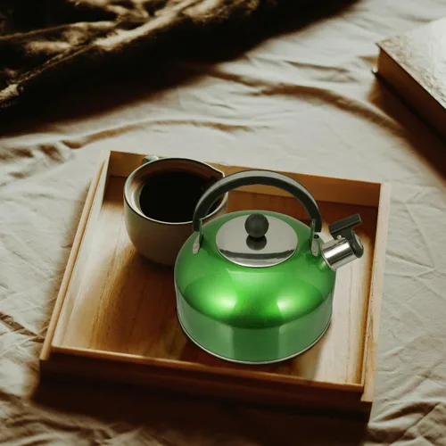Vista 7 de Cabilock Hervidor de té silbante de acero inoxidable, 3.0 L, hervidor de té para cocinas de gas e inducción, mango ergonómico, gran capacidad
