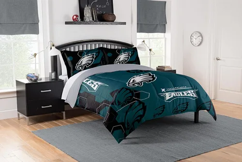 Vista 12 de Northwest NFL Unisex-Adult Comforter and Sham Set Safety