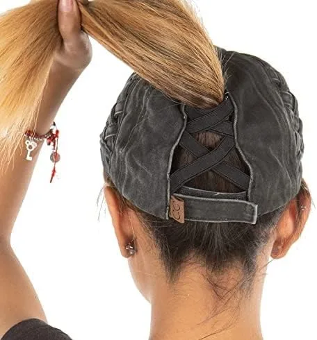Vista 3 de Funky Junque - Gorra para mujer, entrecruzada, diseño desgastado, se puede usar con coleta o chongo