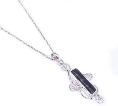 Vista 2 de Colgante de piedras preciosas de turmalina negra cruda, joyería áspera de turmalina, colgante para regalo, colgante de cadena de collar, regalo
