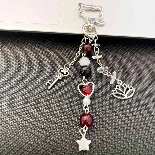 Vista 5 de Lindos llaveros estéticos Y2k para niños, adolescentes, niñas, mujeres, cuentas de cristal, corazón kawaii, llaveros (rojo), Rojo