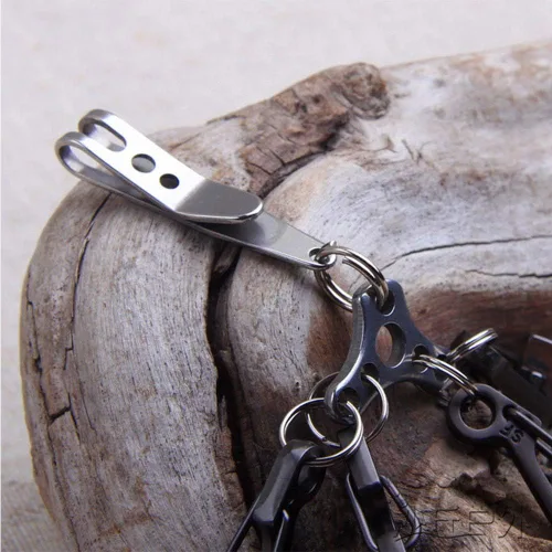 Vista 4 de Acxico Mini EDC Gear Pocket Suspensión Clip Percha Herramienta Llavero Llavero, Blanco