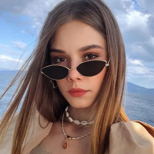 Vista 2 de Dollger Gafas de sol lindas con diseño de ojo de gato para mujeres y hombres, estilo triangular, estilo vintage