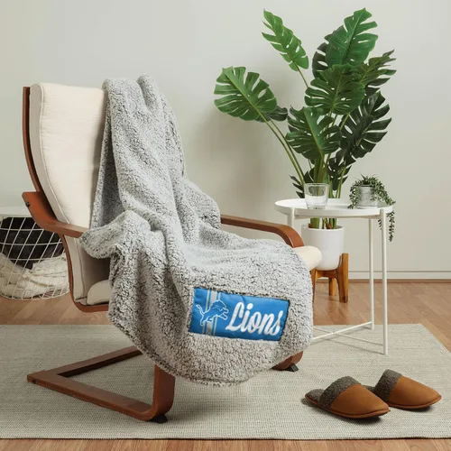Vista 33 de FOCO Manta Sherpa de nube con logotipo grande del equipo de la NFL, 60 x 70 pulgadas