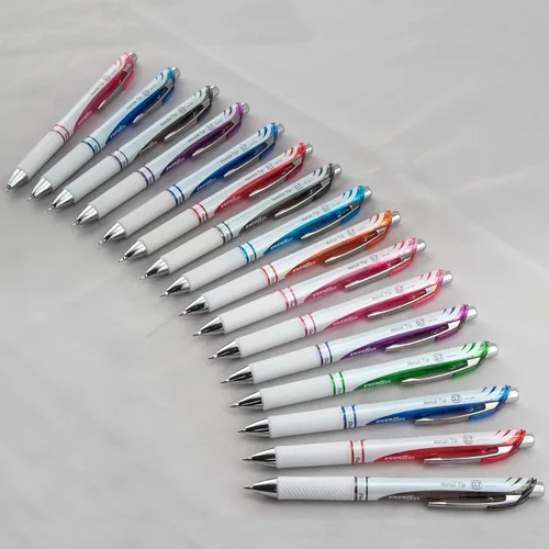 Vista 7 de Pentel EnerGel Pearl RTX Bolígrafo de gel líquido retráctil, (0.028 in), línea media, punta de aguja, tinta negra, paquete de 12 (BLN77PW-A)
