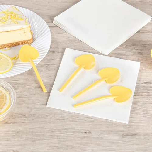 Vista 4 de Restaurantware Cucharas de postre de 3.5 pulgadas x 1.3 pulgadas, 100 mini cucharas desechables – Cucharas de degustación de plástico amarillo bebé