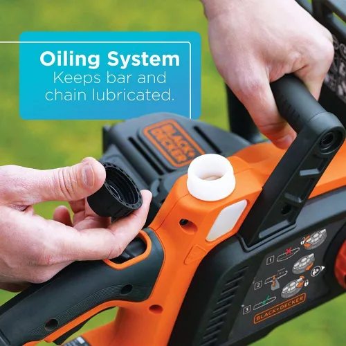 Vista 7 de Motosierra inalámbrica Black & Decker de 40 voltios, Incluye batería de 40V, Negro