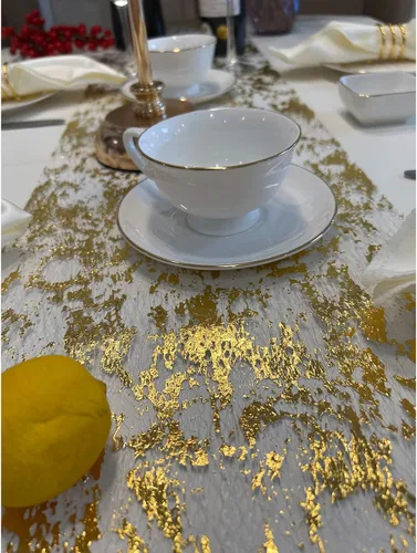 Vista 3 de Camino de mesa de oro metálico con purpurina de 11x108 pulgadas, rollo de camino de mesa fino brillante, decoración de mesa para bodas, despedida