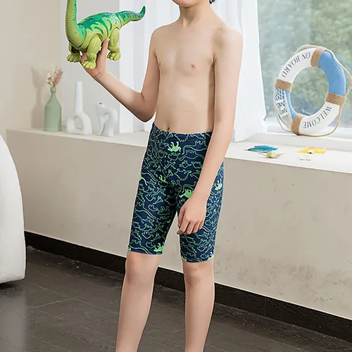 Vista 2 de Xrknofio Pantalones cortos de natación para niños, pantalones cortos de natación ajustados 3-11T