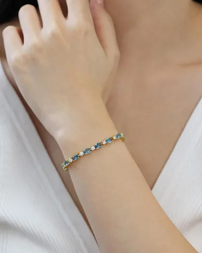 Vista 2 de FANCIME Pulseras de plata de ley chapada en oro de 14 quilates, pulseras de tenis de plata de ley de 0.157 pulgadas, pulseras de oro, pulseras