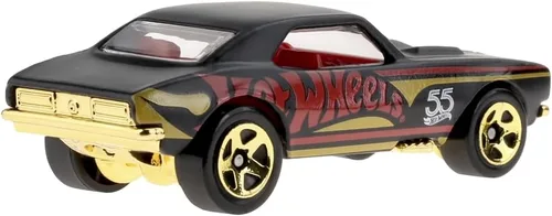 Vista 4 de Hot Wheels - Vehículo coleccionable fundido a presión, edición 55 aniversario, negro y dorado, inspirado en el auto deportivo Chevy Camaro del 67 ~