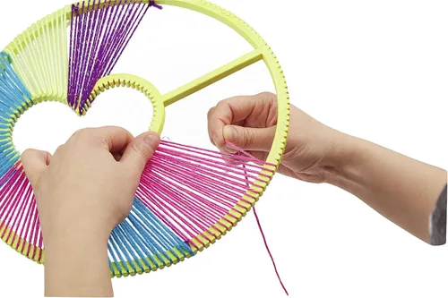 Vista 3 de Alex Craft Sweetheart String Art Kids Art and Craft Actividad