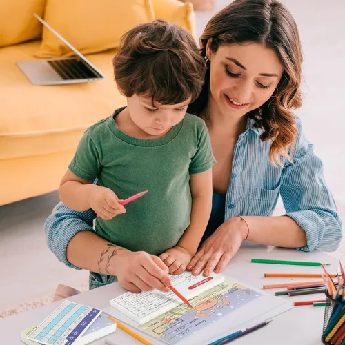 Vista 2 de Juego de chequera de dinero de utilería, manipulativos de matemáticas y cheques falsos, suministros de educación en casa y educación financiera