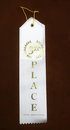Vista 2 de Cintas de premio de 3er lugar (blanco y dorado) con tarjeta y cuerda (paquete de 24)