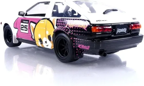 Vista 4 de Jada Toys Sanrio 1:24 1986 Toyota Trueno (AE86) - Figura de coche fundido a presión y Aggretsuko, juguetes para niños y adultos (33725)