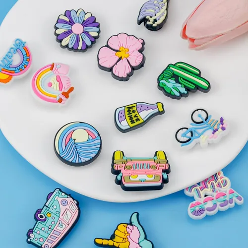 Vista 5 de Dijes para zapatos de verano para sandalias, pulseras, decoración de zapatos de playa de Hawaii para niños, adolescentes, adultos, niñas, niños