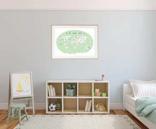 Vista 5 de Mapa del mundo para niños (11 x 14) verde – Mapa educativo del mundo para niños con animales y lugares de interés, decoración de pared de guardería
