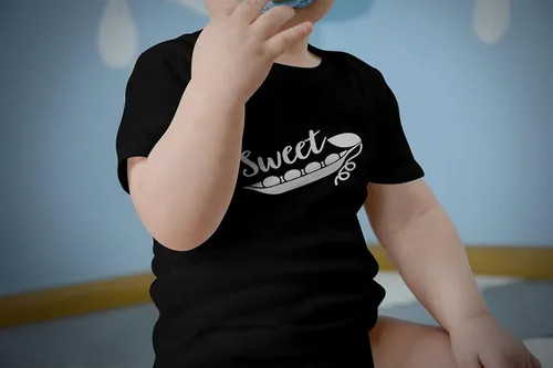 Vista 4 de Sweet Pea Baby Onesie