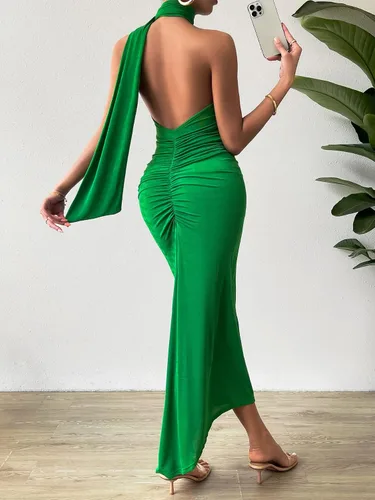 Vista 3 de OYOANGLE Vestido largo bodycon sin mangas para mujer, sin espalda, fruncido, para invitadas de boda