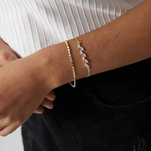 Vista 4 de MIDEEO - Pulseras chapadas en oro para mujer, juego de delgadas pulseras de cadena para combinar, de espiga, trenzada, de circonita cúbica