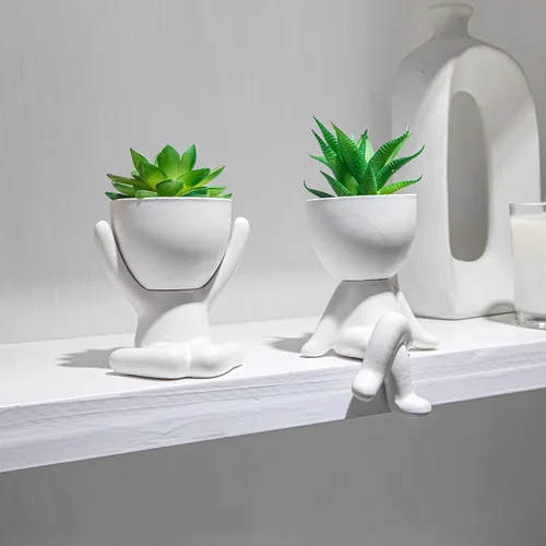 Vista 3 de 2 PCS Plantas Artificiales Suculentas Únicas Decoración de Oficina para Mujeres y Hombres, Pequeñas Plantas Falsas con Macetas en Forma Humana