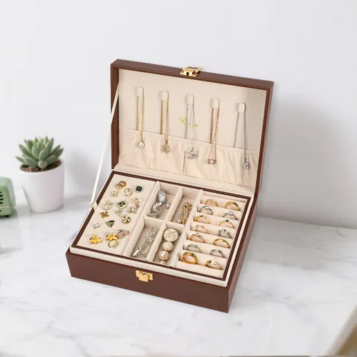 Vista 4 de Voova Joyero organizador para mujeres y niñas, 2 capas grandes para hombres, estuche de almacenamiento de joyas de piel sintética con bandeja