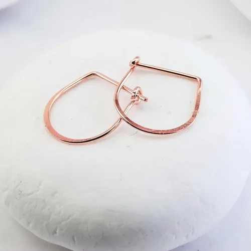 Vista 41 de Aretes de aro finos martillados, elegantes plata esterlina geométrica sólida, relleno de oro y relleno de oro rosa; para mujer por Lotus Stone