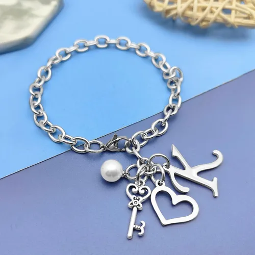 Vista 4 de Pulseras con inicial de la A a la Z, regalo para mujeres y niñas, pulsera de cadena de acero inoxidable con 26 letras del alfabeto, regalos