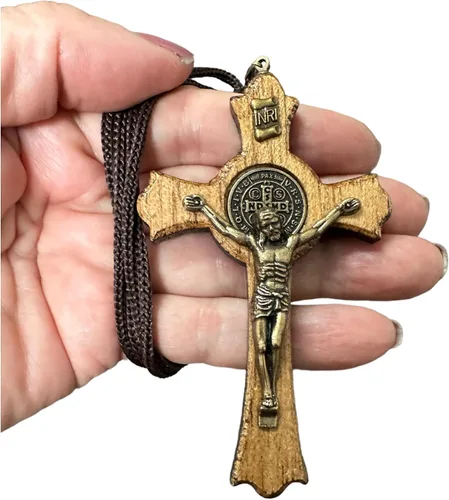 Vista 3 de Catholica Shop Saint Benedict Medal Wood Crucifix Pendant Cord Necklace. Religious Necklace for Men and Women. Made in Brazil