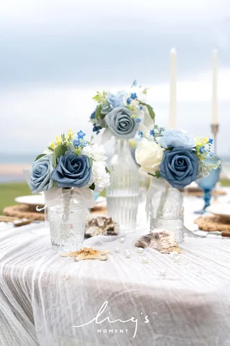 Vista 2 de Ling's moment Paquete de 25 capullos de rosas artificiales y rosas pequeñas con tallo, para ramos de boda, centros de mesa, decoración de ramilletes