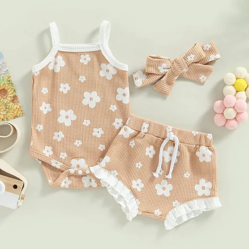 Vista 3 de Mubineo Conjunto de 3 piezas para bebé niña, estilo bohemio, overol, pantalones cortos, diadema