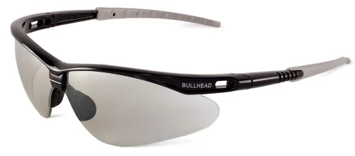 Vista 10 de Bullhead Safety Eyewear BH633AF Stinger, marco negro cristal, lente antiniebla ahumado, nariz y patillas TPR gris